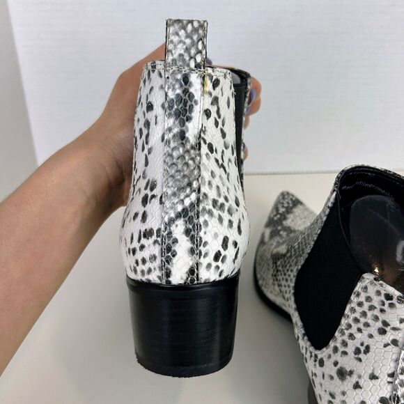 BLONDO Emelia Chelsea Bootie White Black Snake Print Waterproof Leather Boots 8 - Picture 6 of 11